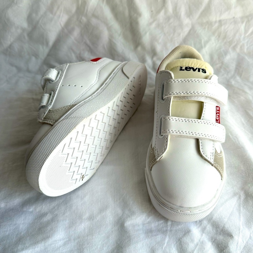 Levi's Kids White Velcro Sneakers – Classic Casual Shoes Size 10G